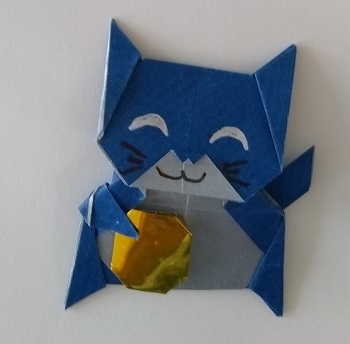 Maneki neko_blauw.jpg